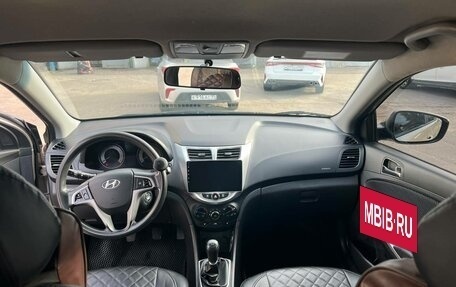 Hyundai Solaris II рестайлинг, 2014 год, 699 900 рублей, 10 фотография