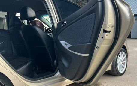 Hyundai Solaris II рестайлинг, 2014 год, 699 900 рублей, 14 фотография