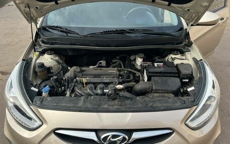 Hyundai Solaris II рестайлинг, 2014 год, 699 900 рублей, 12 фотография