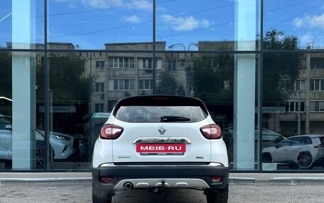 Renault Kaptur I рестайлинг, 2017 год, 1 460 000 рублей, 6 фотография
