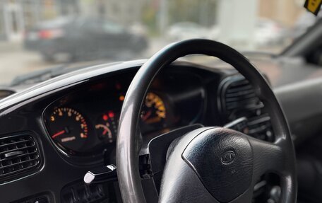 KIA Sportage IV рестайлинг, 2002 год, 300 000 рублей, 6 фотография