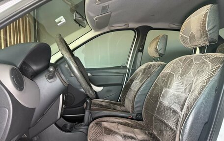 Renault Logan I, 2011 год, 599 000 рублей, 6 фотография