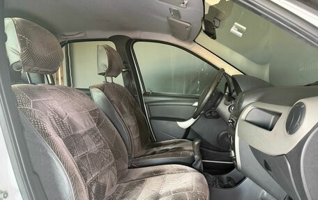 Renault Logan I, 2011 год, 599 000 рублей, 8 фотография