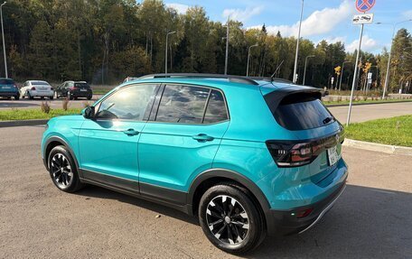 Volkswagen T-Cross I, 2019 год, 1 550 000 рублей, 5 фотография