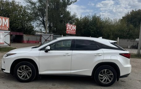 Lexus RX IV рестайлинг, 2017 год, 3 490 000 рублей, 2 фотография