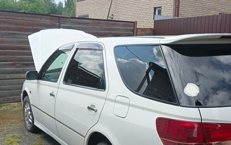 Toyota Vista V30, 2001 год, 630 000 рублей, 3 фотография