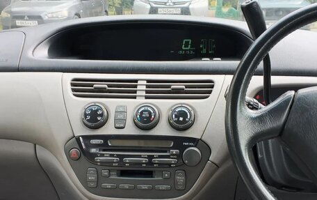 Toyota Vista V30, 2001 год, 630 000 рублей, 6 фотография
