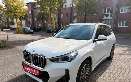 BMW X1, 2023 год, 3 530 001 рублей, 2 фотография