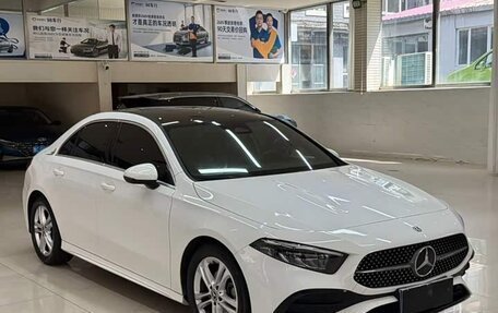 Mercedes-Benz A-Класс, 2023 год, 1 425 000 рублей, 3 фотография