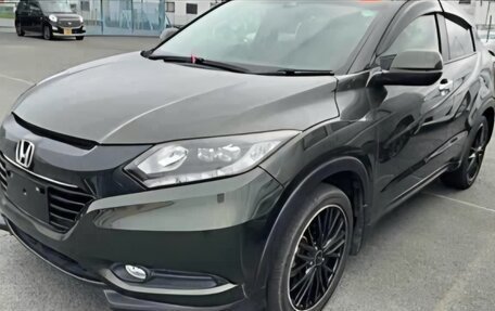 Honda Vezel, 2017 год, 1 480 000 рублей, 1 фотография