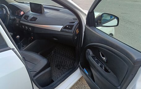 Renault Fluence I, 2013 год, 640 000 рублей, 3 фотография