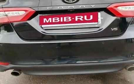 Toyota Camry, 2021 год, 2 350 000 рублей, 8 фотография