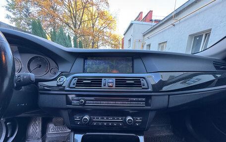 BMW 5 серия, 2011 год, 2 050 000 рублей, 14 фотография