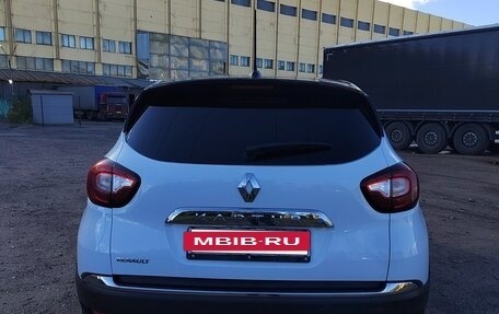Renault Kaptur I рестайлинг, 2016 год, 1 000 000 рублей, 5 фотография