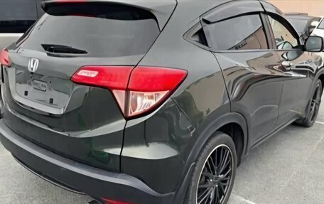Honda Vezel, 2017 год, 1 480 000 рублей, 2 фотография