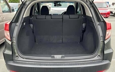Honda Vezel, 2017 год, 1 480 000 рублей, 8 фотография