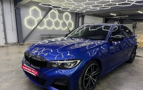BMW 3 серия, 2019 год, 3 300 000 рублей, 3 фотография