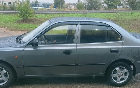 Hyundai Accent II, 2005 год, 400 000 рублей, 3 фотография