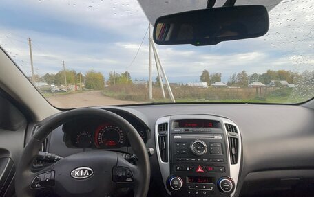 KIA cee'd I рестайлинг, 2011 год, 550 000 рублей, 7 фотография