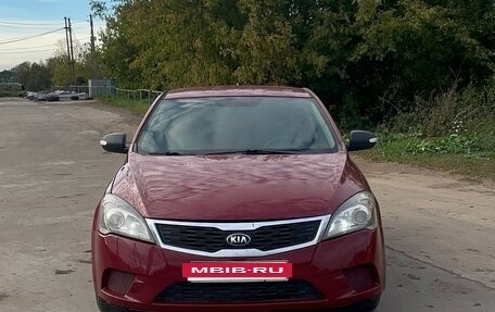 KIA cee'd I рестайлинг, 2011 год, 550 000 рублей, 2 фотография