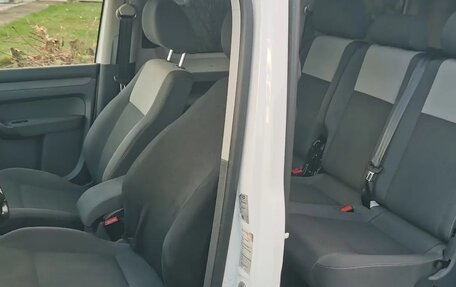 Volkswagen Caddy III рестайлинг, 2013 год, 950 000 рублей, 2 фотография
