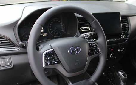 Hyundai Solaris II рестайлинг, 2020 год, 1 799 000 рублей, 11 фотография