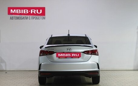Hyundai Solaris II рестайлинг, 2020 год, 1 799 000 рублей, 6 фотография
