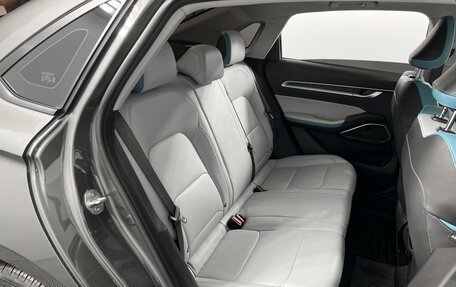 Geely Emgrand, 2023 год, 1 575 000 рублей, 7 фотография