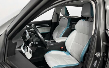 Geely Emgrand, 2023 год, 1 575 000 рублей, 10 фотография