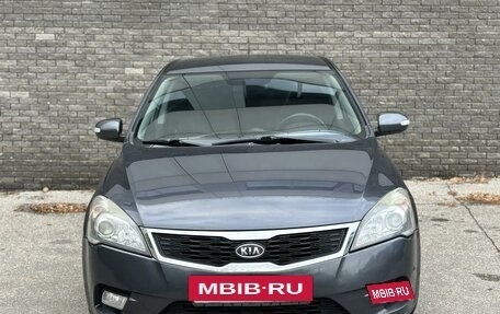 KIA cee'd I рестайлинг, 2010 год, 689 000 рублей, 2 фотография