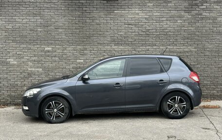 KIA cee'd I рестайлинг, 2010 год, 689 000 рублей, 8 фотография