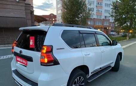 Toyota Land Cruiser Prado 150 рестайлинг 2, 2011 год, 3 300 000 рублей, 4 фотография