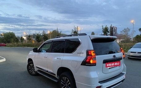Toyota Land Cruiser Prado 150 рестайлинг 2, 2011 год, 3 300 000 рублей, 5 фотография
