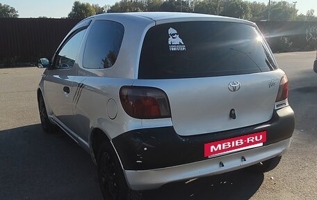 Toyota Vitz, 1999 год, 360 000 рублей, 8 фотография