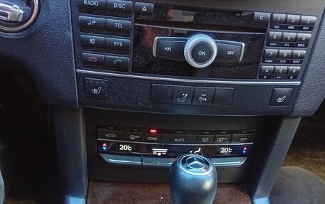 Mercedes-Benz E-Класс, 2011 год, 1 500 000 рублей, 5 фотография