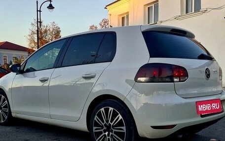 Volkswagen Golf VI, 2011 год, 890 000 рублей, 2 фотография