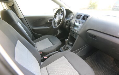 Volkswagen Polo VI (EU Market), 2010 год, 515 000 рублей, 6 фотография