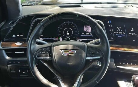 Cadillac Escalade V, 2023 год, 12 950 005 рублей, 9 фотография