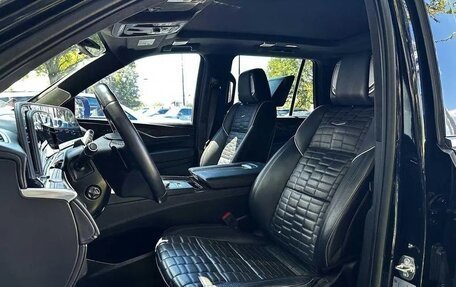 Cadillac Escalade V, 2023 год, 12 950 005 рублей, 10 фотография