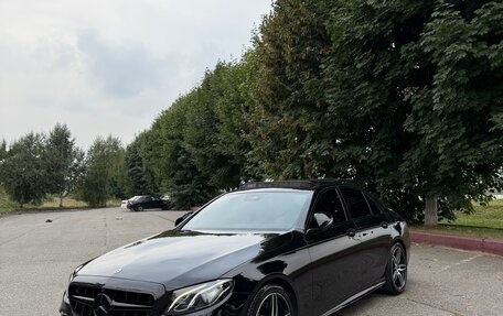 Mercedes-Benz E-Класс, 2017 год, 2 550 000 рублей, 1 фотография