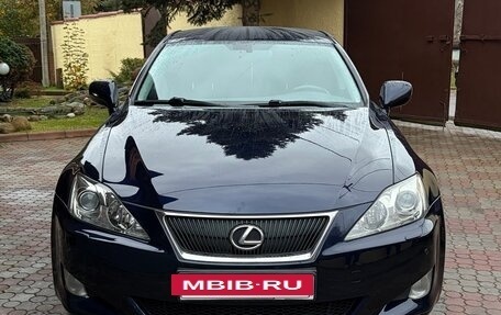 Lexus IS II рестайлинг 2, 2008 год, 1 680 000 рублей, 3 фотография