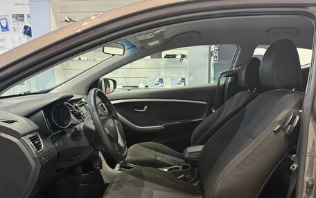 Hyundai i30 II рестайлинг, 2013 год, 930 000 рублей, 7 фотография