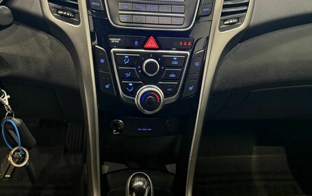 Hyundai i30 II рестайлинг, 2013 год, 930 000 рублей, 12 фотография