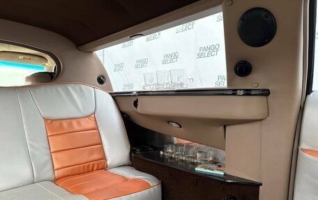 Lincoln Town Car III рестайлинг, 2001 год, 444 000 рублей, 14 фотография