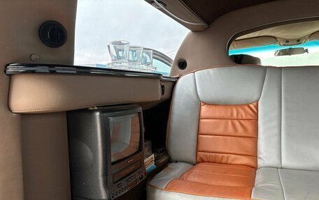 Lincoln Town Car III рестайлинг, 2001 год, 444 000 рублей, 16 фотография