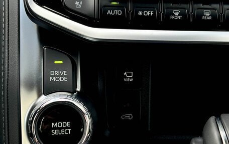 Toyota Land Cruiser, 2026 год, 15 990 000 рублей, 24 фотография