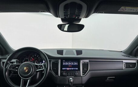 Porsche Macan I рестайлинг, 2018 год, 3 190 000 рублей, 9 фотография
