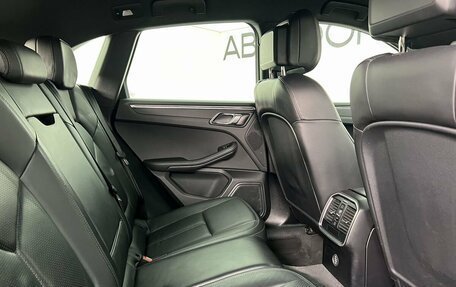 Porsche Macan I рестайлинг, 2018 год, 3 190 000 рублей, 12 фотография
