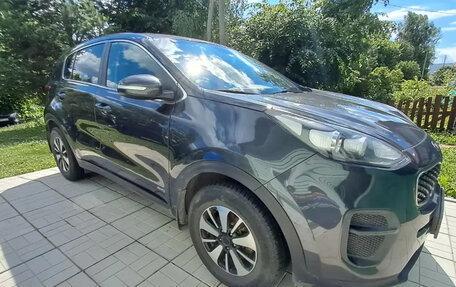 KIA Sportage IV рестайлинг, 2018 год, 1 900 000 рублей, 2 фотография