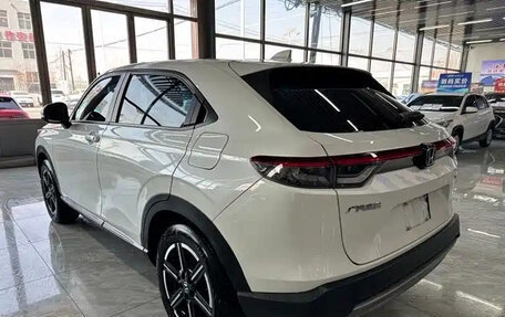 Honda Vezel, 2023 год, 1 377 000 рублей, 4 фотография